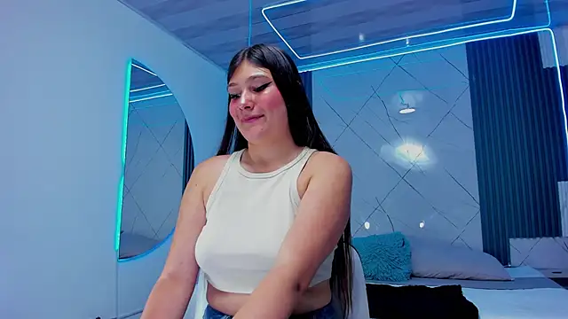 AngieG02  online show from 01-10-26, 02:57