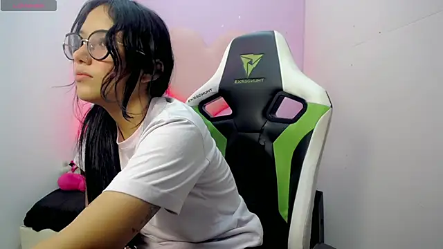 Mishell hot  online show from 12-03-25, 08:29