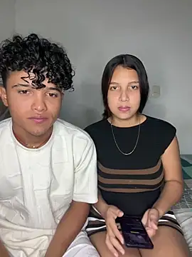 Snapshot of Paola-Santy chatting on 11-29-25, 03:53 Paola-Santy online show from 11-29-25, 03:53