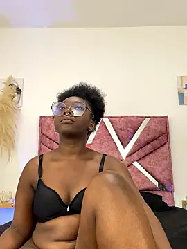 Snapshot of ZahhyGrey chatting on 01-17-26, 09:18 ZahhyGrey online show from 01-17-26, 09:18