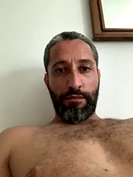 Calientesensible online show from 12-13-25, 09:09