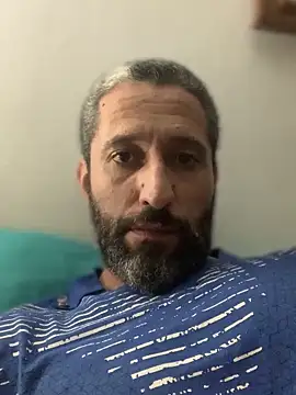 Snapshot of Calientesensible chatting on 04-09-26, 02:11 Calientesensible online show from 04-09-26, 02:11