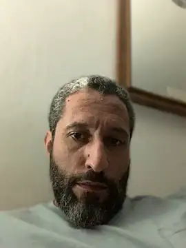 Snapshot of Calientesensible chatting on 04-14-26, 03:34 Calientesensible online show from 04-14-26, 03:34