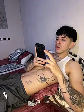 wil hot online show from 01-14-26, 03:17