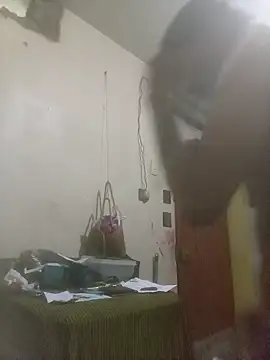 bebicho11 online show from 12-03-25, 04:42