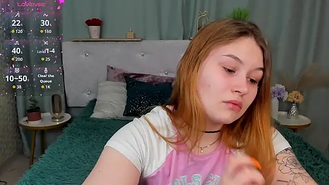 MilanaXHoney online show from 02-21-26, 12:55