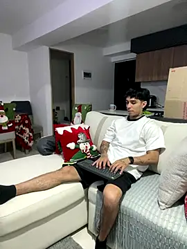 liorvante online show from 12-22-25, 01:46