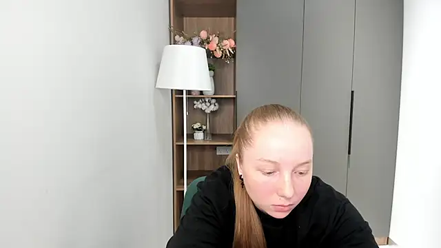 AdarnDeneui online show from 11-30-25, 03:54