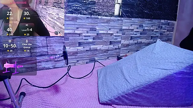 emma petit07 online show from 12-18-25, 07:42