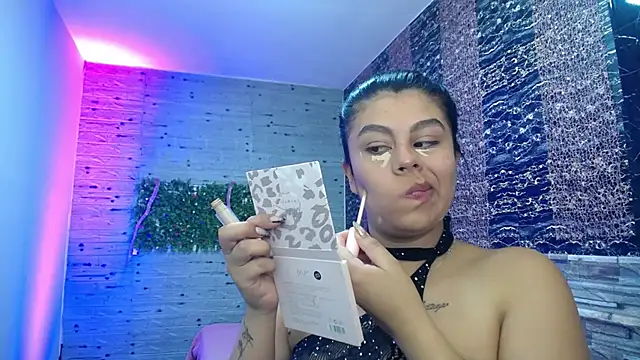 emma petit07 online show from 01-10-26, 09:16