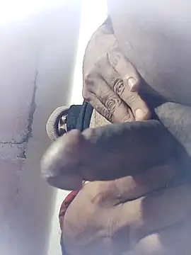 mast boy online show from 12-21-25, 07:04