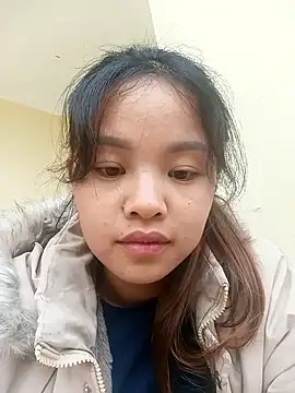 Snapshot of Pretty-haert chatting on 12-03-25, 12:18 Pretty-haert online show from 12-03-25, 12:18