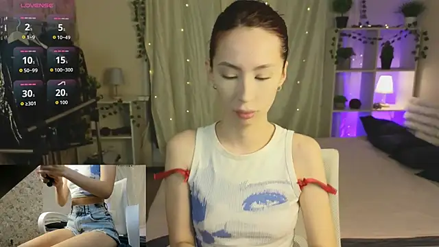 Snapshot of Ssin_Megan chatting on 12-15-25, 11:03 Ssin Megan online show from 12-15-25, 11:03