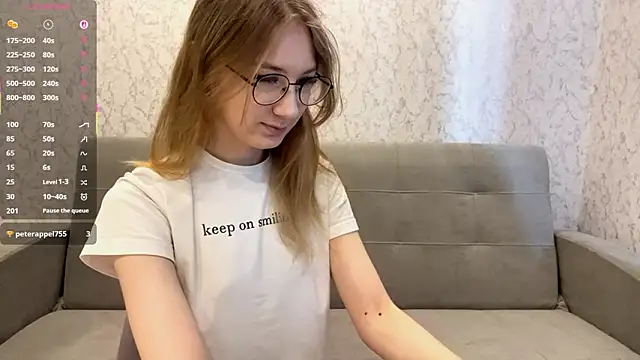 Snapshot of MargyDejong chatting on 03-23-26, 09:13 MargyDejong online show from 03-23-26, 09:13