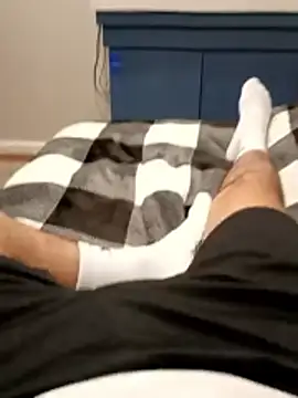 Snapshot of Lalin2323 chatting on 02-03-26, 01:48 Lalin2323 online show from 02-03-26, 01:48