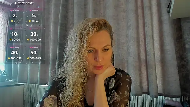 LanaLight x online show from 02-25-26, 12:37