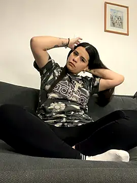 Snapshot of ShinaSex_ chatting on 12-18-25, 12:38 ShinaSex online show from 12-18-25, 12:38