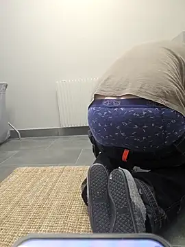 Snapshot of Sspopp chatting on 02-03-26, 09:58 Sspopp online show from 02-03-26, 09:58