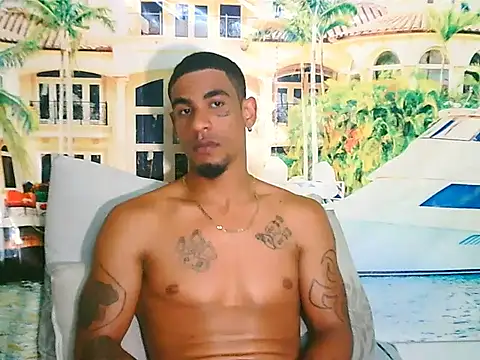 Snapshot of IndianMuscle69 chatting on 12-02-25, 07:57 IndianMuscle69 online show from 12-02-25, 07:57