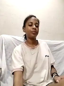 Snapshot of IndianSativa2 chatting on 12-16-25, 11:43 IndianSativa2 online show from 12-16-25, 11:43