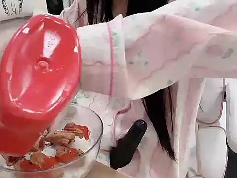 Yuyu-baobei online show from 02-12-26, 01:55