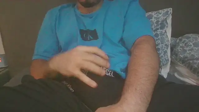 userre08 online show from 12-20-25, 01:23