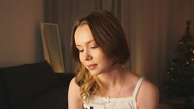 Snapshot of not_you_doll chatting on 12-02-25, 03:29 not you doll online show from 12-02-25, 03:29