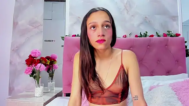 Snapshot of Kristy_Montes chatting on 12-01-25, 07:08 Kristy Montes online show from 12-01-25, 07:08