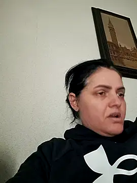 Snapshot of gini92 chatting on 01-19-26, 12:09 gini92 online show from 01-19-26, 12:09