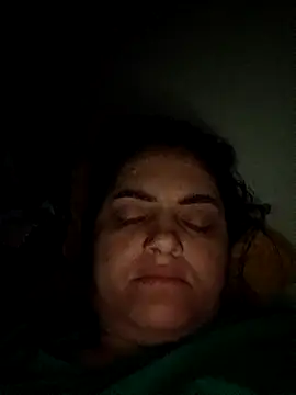 Snapshot of gini92 chatting on 02-07-26, 06:55 gini92 online show from 02-07-26, 06:55