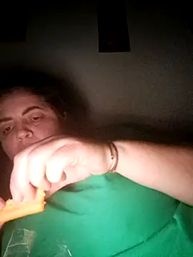 Snapshot of gini92 chatting on 02-22-26, 06:28 gini92 online show from 02-22-26, 06:28