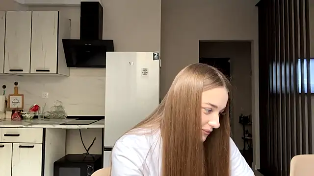 Adelle Love online show from 12-02-25, 09:25