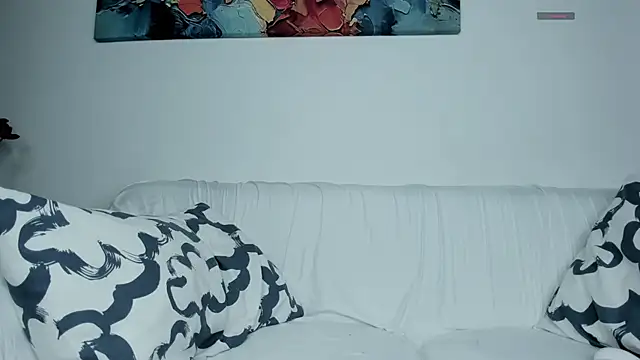 blueberry       online show from 02-15-26, 05:48