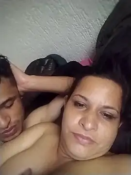 n4ughty friends online show from 12-18-25, 06:47