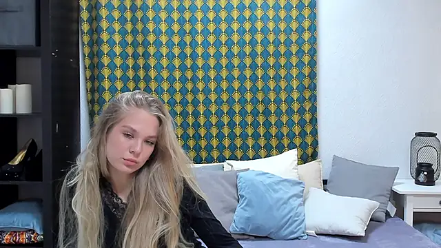 Wh1teAngelx online show from 12-02-25, 07:47