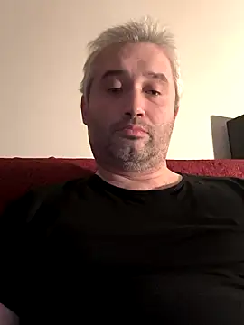 Olomoucak1982 online show from 12-16-25, 02:55