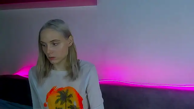 Gina Gina love online show from 12-05-25, 08:12