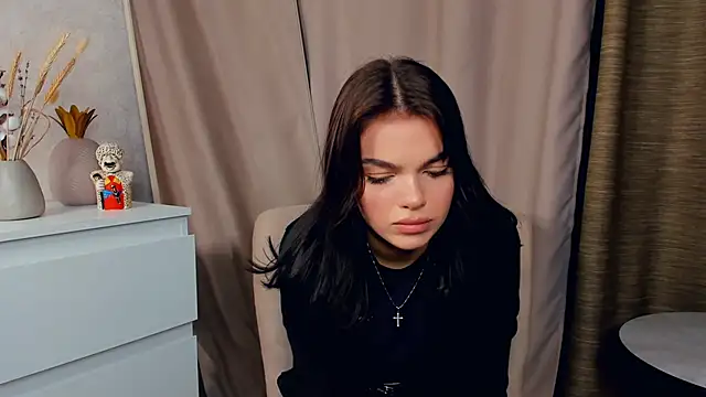 Snapshot of CIaritaJowers chatting on 12-04-25, 01:20 CIaritaJowers online show from 12-04-25, 01:20