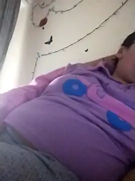 Snapshot of Dana92va chatting on 02-04-26, 11:05 Dana92va online show from 02-04-26, 11:05