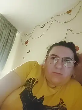 Snapshot of Dana92va chatting on 02-08-26, 11:35 Dana92va online show from 02-08-26, 11:35