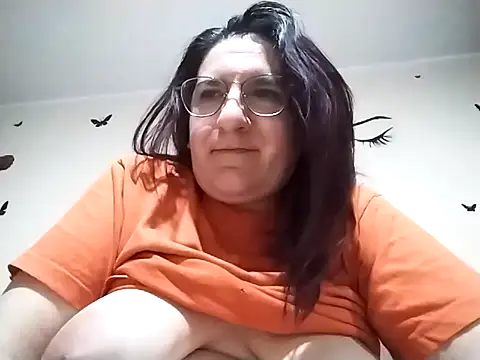 Snapshot of Dana92va chatting on 02-22-26, 12:45 Dana92va online show from 02-22-26, 12:45