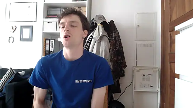 MindlyXXX online show from 10-02-25, 08:32