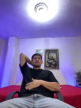 williamsmiiths16 online show from 02-10-26, 01:04