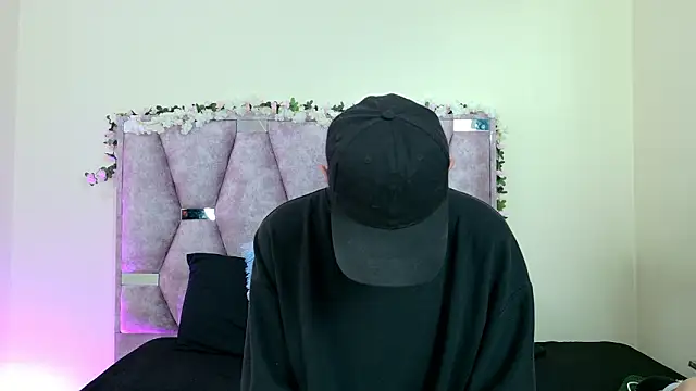 iris and damian online show from 02-22-26, 05:22