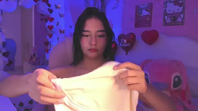 isabella castillo  online show from 02-28-26, 08:43