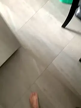 Snapshot of Www-00 chatting on 12-03-25, 03:47 Www-00 online show from 12-03-25, 03:47