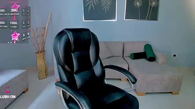 ChloeManson online show from 12-31-24, 08:12