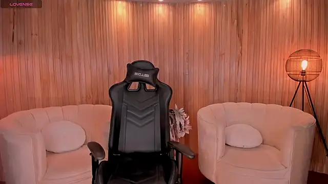 ChloeManson online show from 03-06-25, 08:48