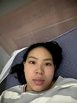 Snapshot of muutoo chatting on 12-14-25, 11:59 muutoo online show from 12-14-25, 11:59