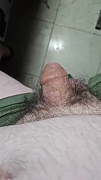 Snapshot of viejo65pajero chatting on 12-14-25, 03:50 viejo65pajero online show from 12-14-25, 03:50